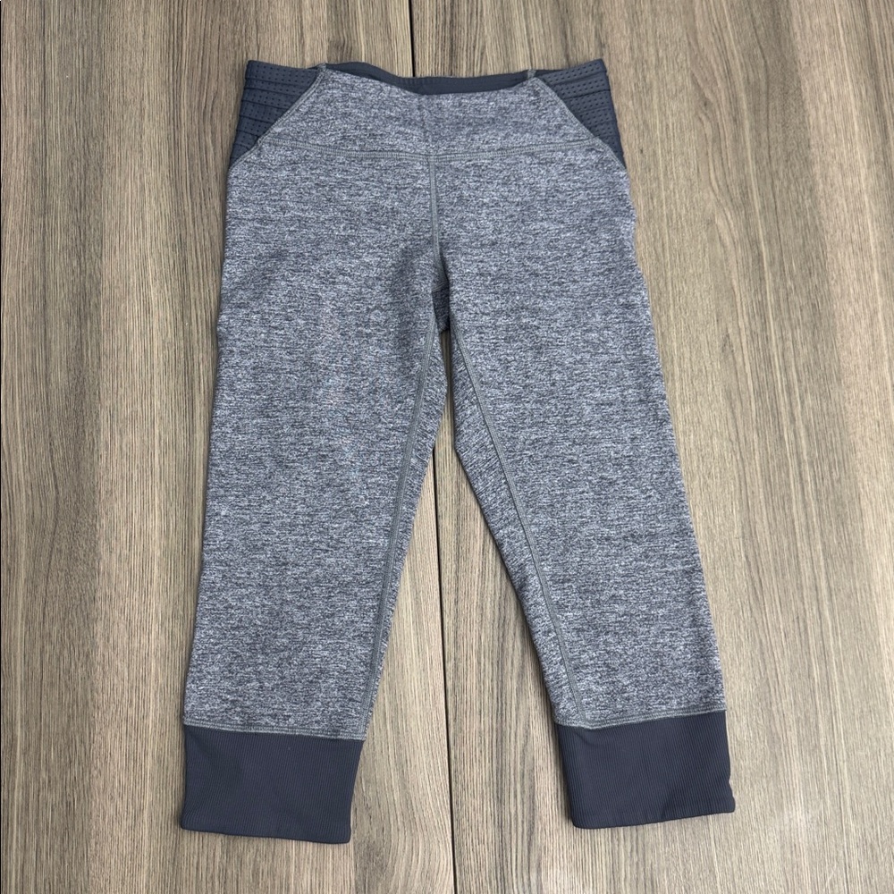 Ivivva by lululemon Quick Trick Crop Leggings – Girls 12 – Gray/Black EUC
